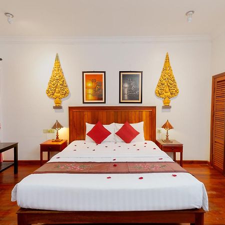 Asanak D'Angkor Boutique Hotel Siem Reap Esterno foto