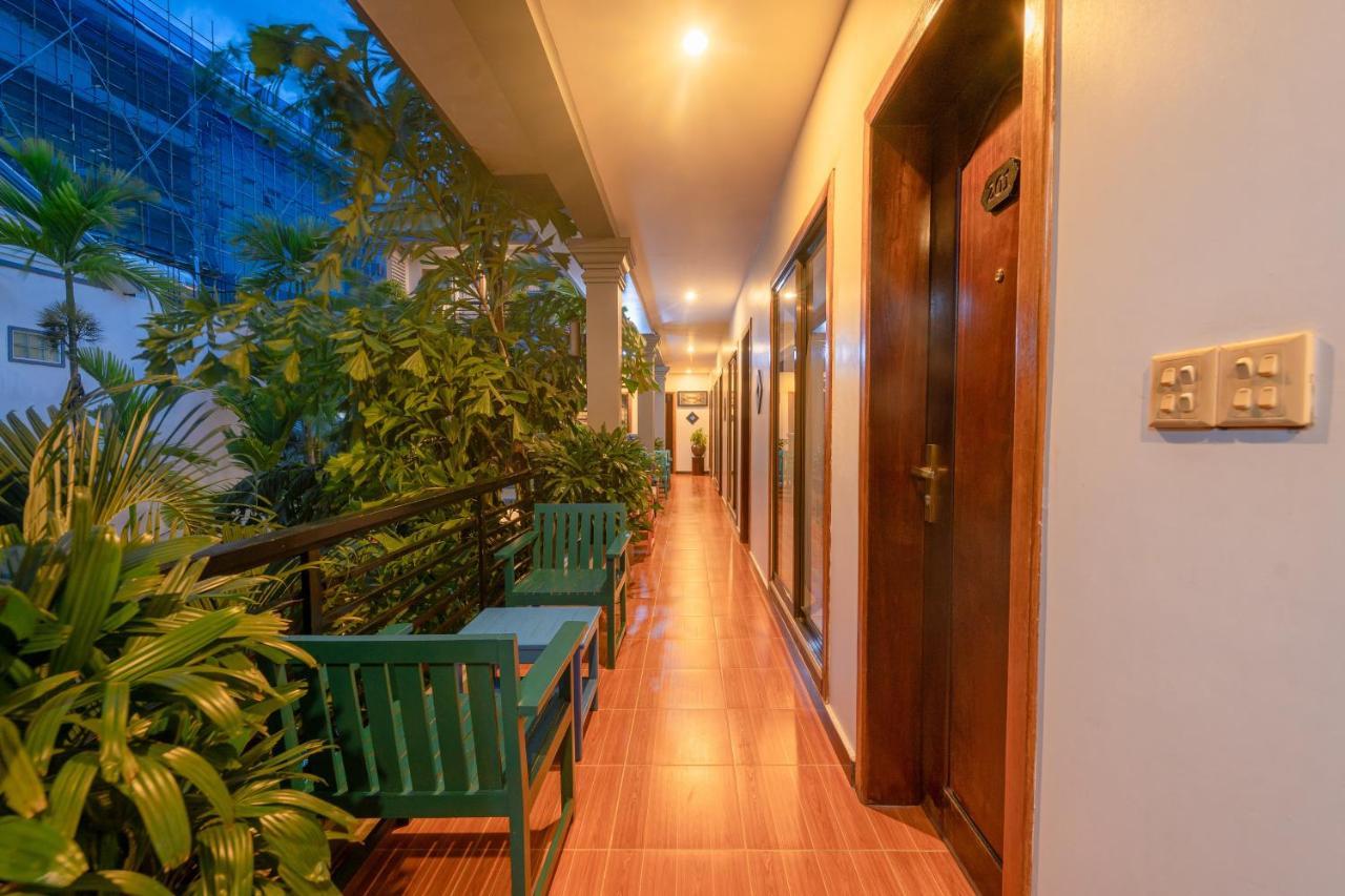 Asanak D'Angkor Boutique Hotel Siem Reap Esterno foto