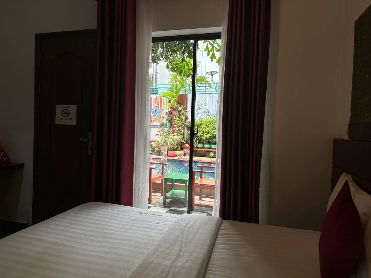 Asanak D'Angkor Boutique Hotel Siem Reap Esterno foto