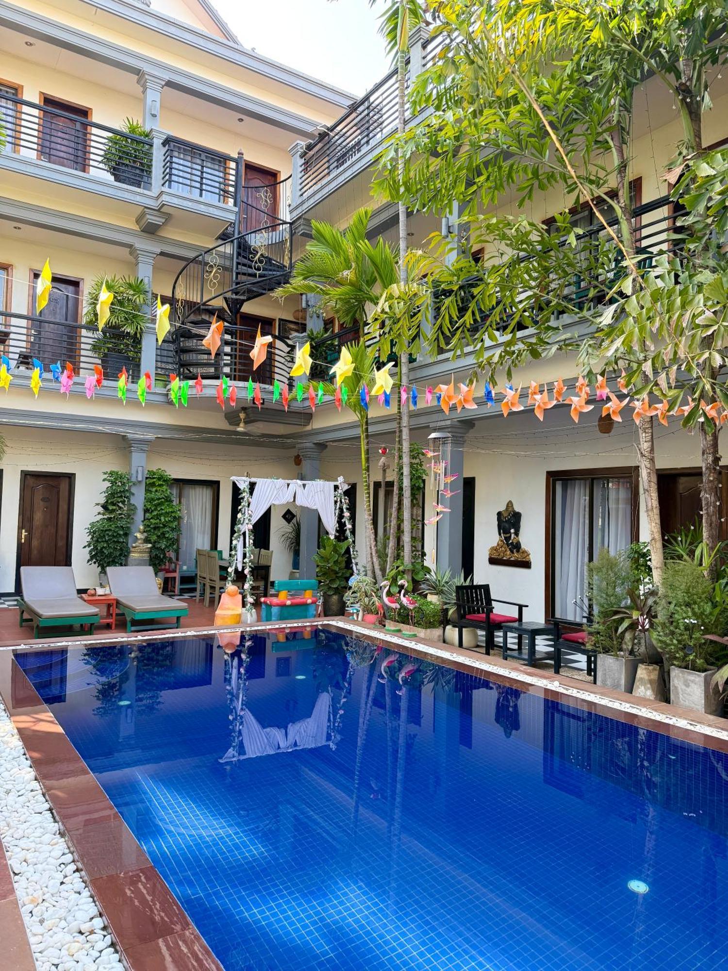 Asanak D'Angkor Boutique Hotel Siem Reap Esterno foto